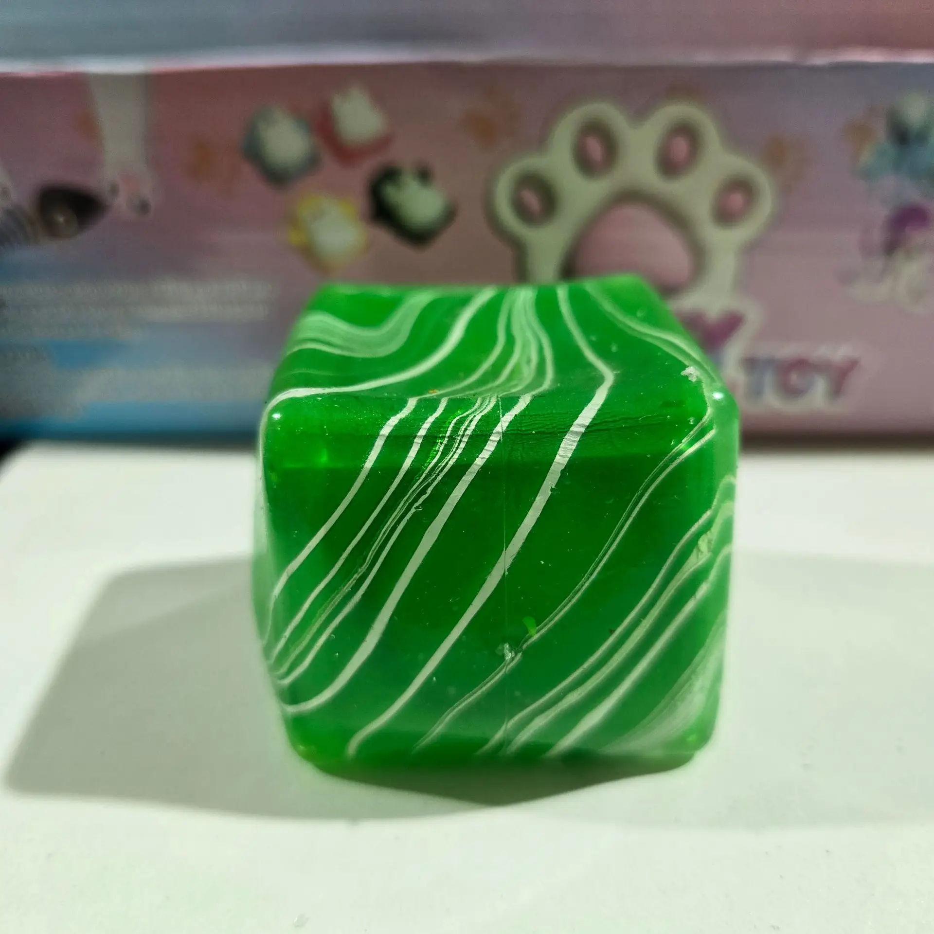 Es batu Flowstone, tekan dan n - Fidget Cube Original ulasan dan harga